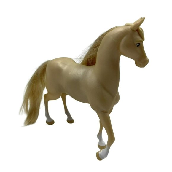 Toy Plastic Horses Lot of 4 Plastic Western Pretend Play Horses Blonde Brown - Picture 8 of 11